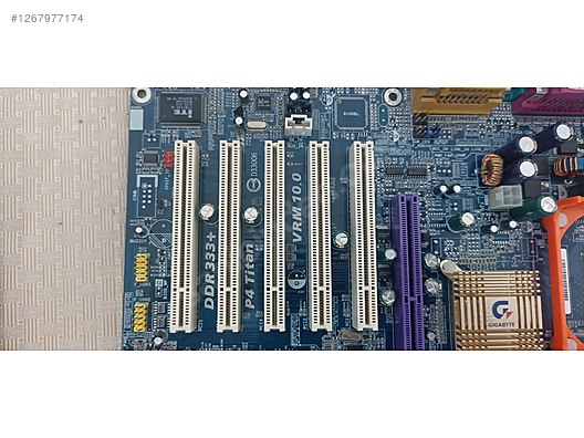 Masaüstü Bilgisayar - Anakart Gigabyte GA-8PE800 Anakart Anakart