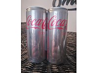 2 ADET LİGHT COCACOLA DOLU KOLEKSİYONERLERE BEDAVA FİYATA