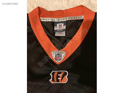 İkinci El ve Sıfır Alışveriş / Spor / Takım Sporları / Futbol / Giyim & Aksesuar