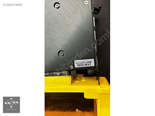 Used & Brand New Items / Computers / Desktops / Desktop Components / Graphics Cards