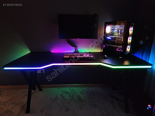 Used & Brand New Items / Gaming & Gamers Exclusive / Gaming Equipment / Gaming Desk