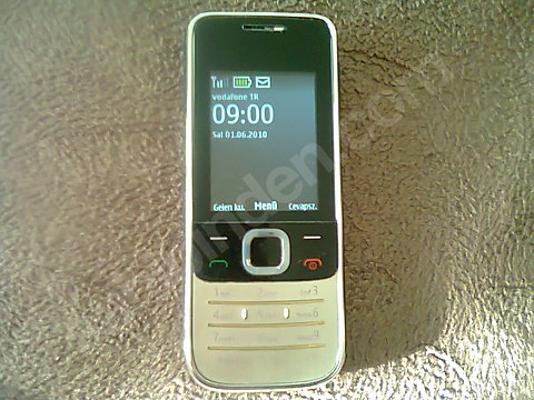 Nokia 2730 Classic Cep Telefonu.İkinci el,sıfır kapak,sorunsuz,