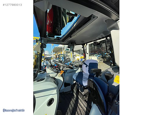 Machinery / Agricultural Machines / Tractors / New Holland / T5.115