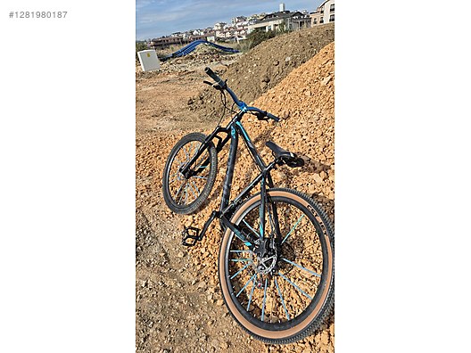 Used & Brand New Items / Sports / Bicycles / Mountain Bikes & Hybrids