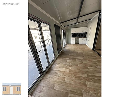 Machinery / Industrial / Containers & Cabins / Containers