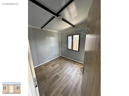 Machinery / Industrial / Containers & Cabins / Containers