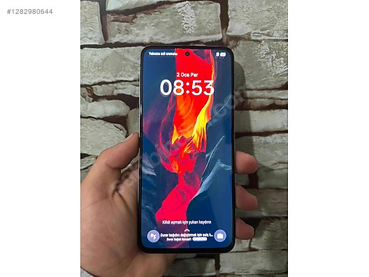 Used & Brand New Items / Cell Phones & Accessories / Cell Phones / Realme / 12