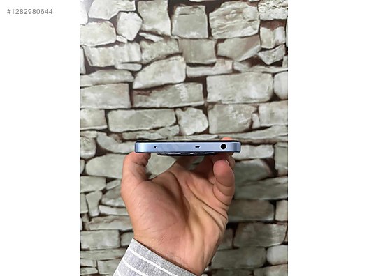 Used & Brand New Items / Cell Phones & Accessories / Cell Phones / Realme / 12