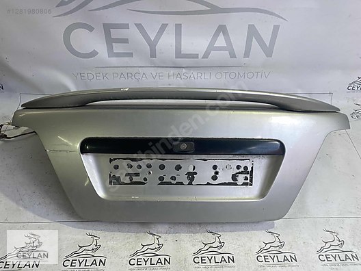 VOLVO S40 ARKA BAĞAJ KAPAĞI