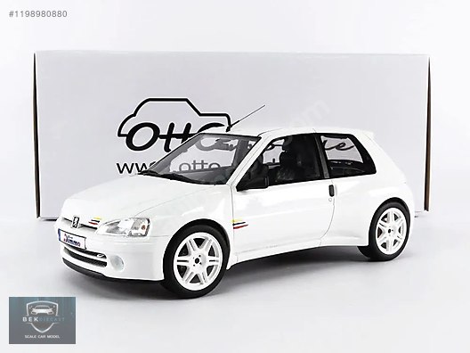OTTO 1:18 1997 Peugeot 106 Maxi Dimma Blanc Banquise OT393