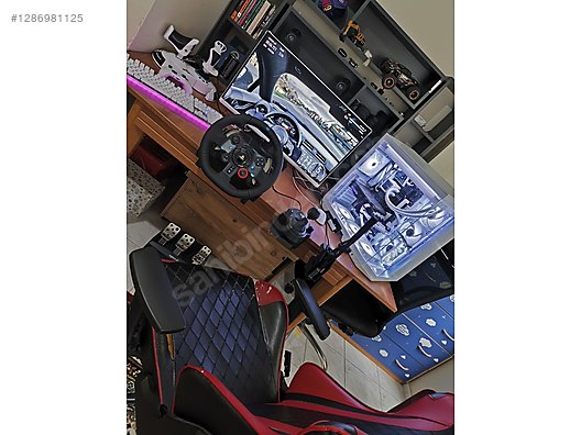 Used & Brand New Items / Gaming & Gamers Exclusive / Gaming Equipment / PC Game Racing Wheels