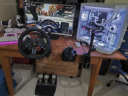 Used & Brand New Items / Gaming & Gamers Exclusive / Gaming Equipment / PC Game Racing Wheels