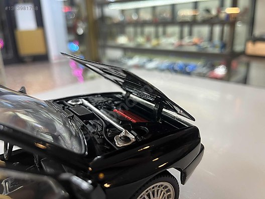 Ricko Diecast Model 1:18 Lancia Araba - 1313981758
