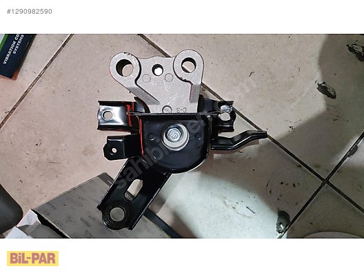 Otomobil & Arazi Aracı / Motor / COROLLA MOTOR KULAĞI AURİS SAĞ