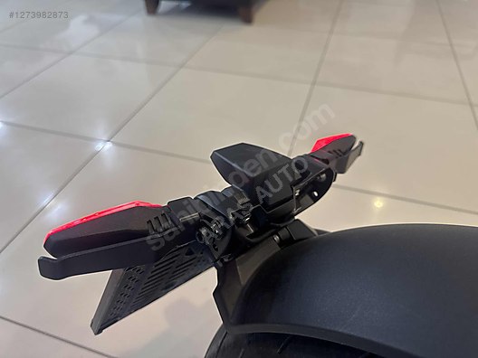 İkinci El BMW CE 04