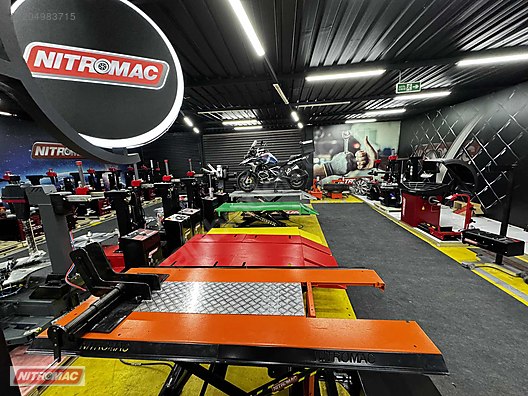 Machinery / Industrial / Industrial Machines / Automotive