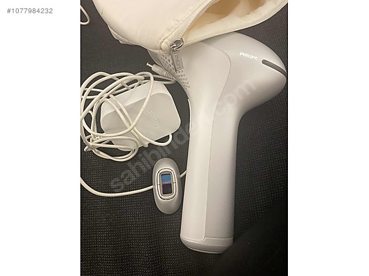 Laser Hair Removal / Philips Lumea Prestige at  - 1077984232
