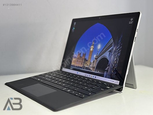 Microsoft Surface Pro 7 256 GB Tablet - 1313984411