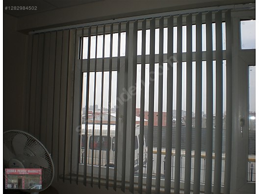 Used & Brand New Items / Home Decor / Home Textiles / Curtains & Sheers