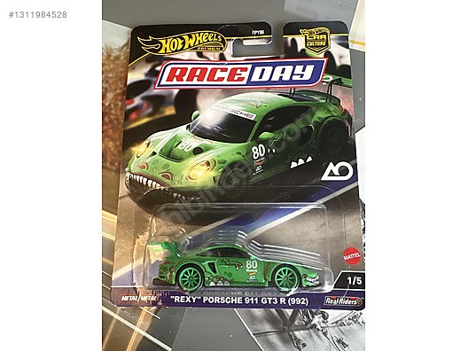 Hot Wheels Diecast Model 1:64 Porsche Araba - 1311984528