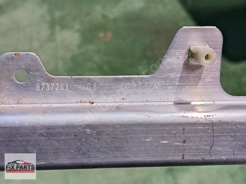 BMW 2 Serisi Tampon Demiri