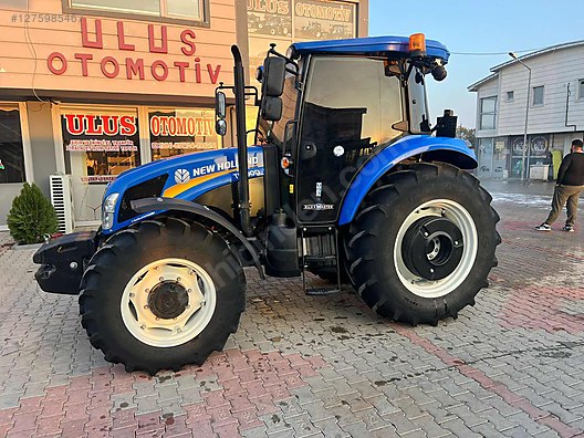 Machinery / Agricultural Machines / Tractors / New Holland / TD90D