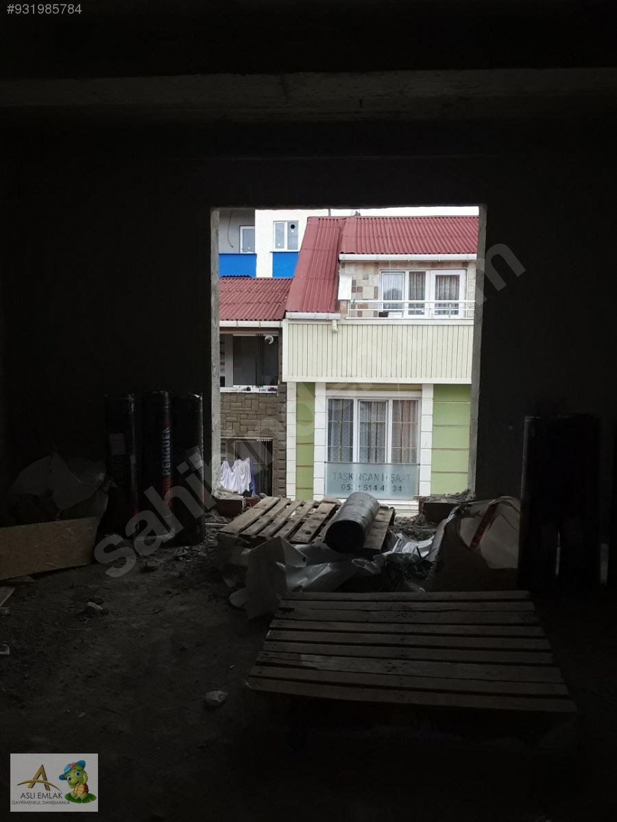 Aslı emlaktan boğazkent projesinde çok güzel çatı dubleksi Satılık