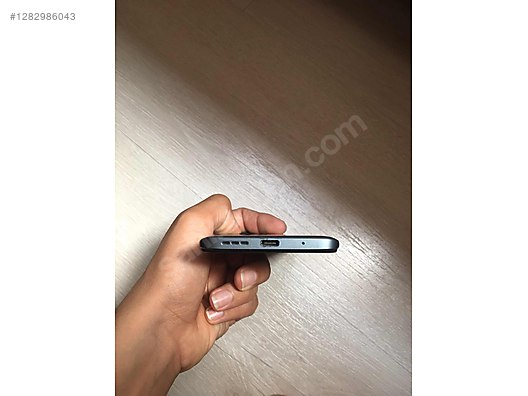 İkinci El ve Sıfır Alışveriş / Cep Telefonu & Aksesuar / Cep Telefonu / Xiaomi / Redmi 10