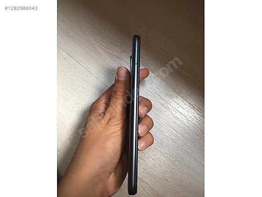 İkinci El ve Sıfır Alışveriş / Cep Telefonu & Aksesuar / Cep Telefonu / Xiaomi / Redmi 10