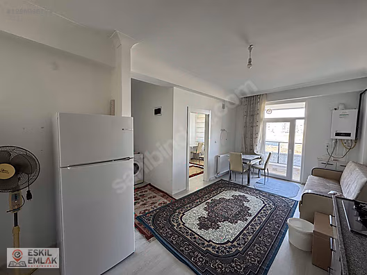 ESKİL EMLAK TAN BÖLGENİN EN UYGUN DAİRESİ EŞYALI 1+1 DAİRE #1286986774