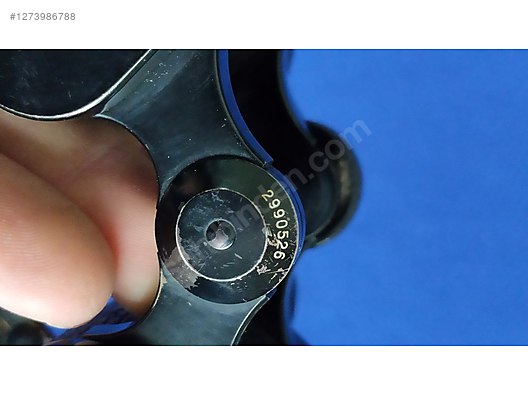 Used & Brand New Items / Cameras & Photographic Equipment / Binoculars