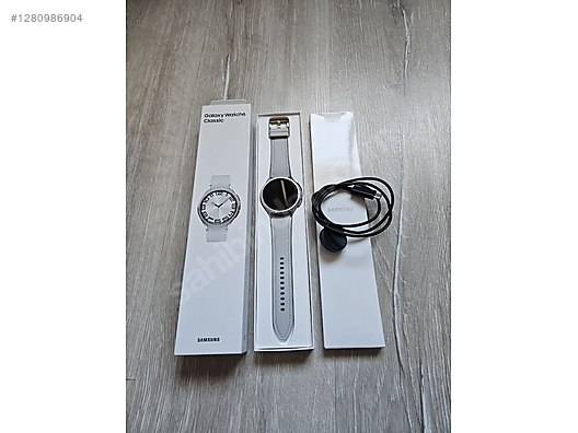 Used & Brand New Items / Cell Phones & Accessories / Wearable Technology / Smartwatch / Samsung