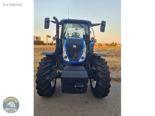 Machinery / Agricultural Machines / Tractors / New Holland / TR6.145S