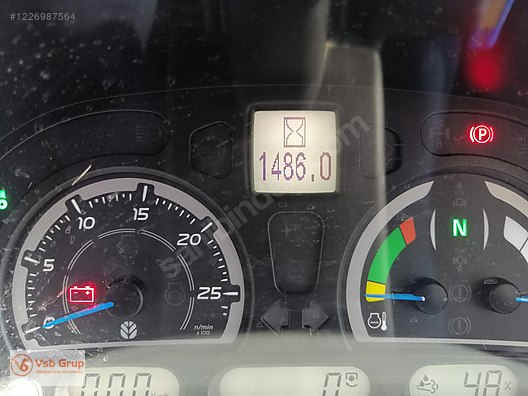 Machinery / Agricultural Machines / Tractors / New Holland / TR6.135S