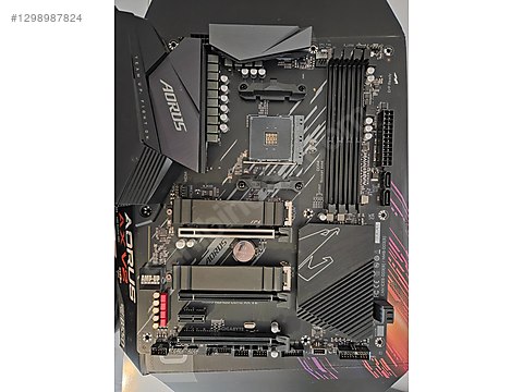 GIGABYTE B550 AORUS ELITE AX V2 Soket AM4 AMD B550 DDR4 4733MHz