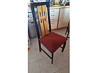 Sitelerde yapılmış 4 adet sandalye