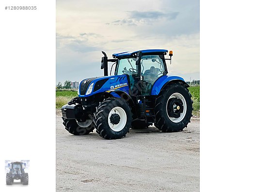 Machinery / Agricultural Machines / Tractors / New Holland / T7.270