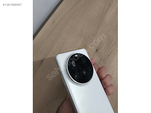 Used & Brand New Items / Cell Phones & Accessories / Cell Phones / Xiaomi / 15 Ultra