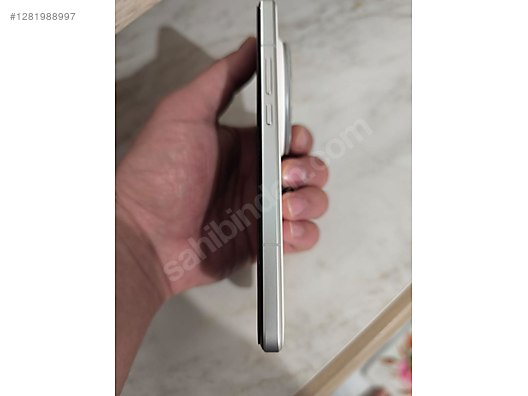 Used & Brand New Items / Cell Phones & Accessories / Cell Phones / Xiaomi / 15 Ultra