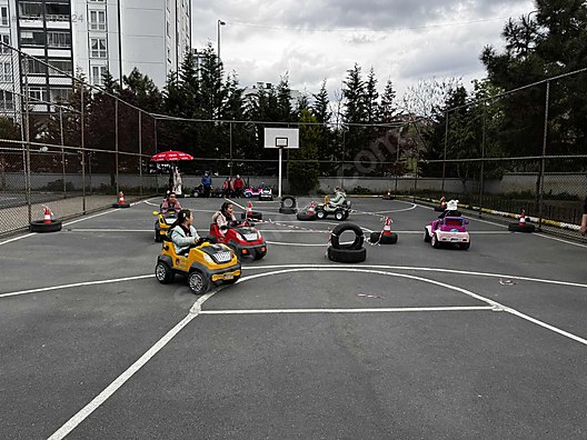 Used & Brand New Items / Toys & Hobbies / Wholesale Lots