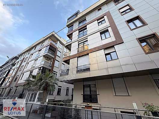 Maltepe Cevizli Butik Site İçerisinde Satılık 2+1 Ferah Daire!