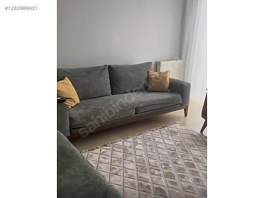 Used & Brand New Items / Home Decor / Furniture / Den & Living Room / Living Room Furniture