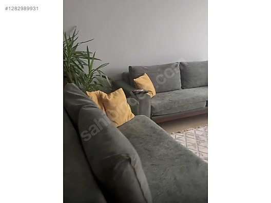 Used & Brand New Items / Home Decor / Furniture / Den & Living Room / Living Room Furniture