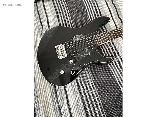 İkinci El ve Sıfır Alışveriş / Müzik / Müzik Aletleri / Telli Çalgılar / Gitar / Elektro