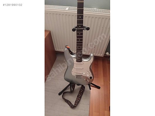 İkinci El ve Sıfır Alışveriş / Müzik / Müzik Aletleri / Telli Çalgılar / Gitar / Elektro