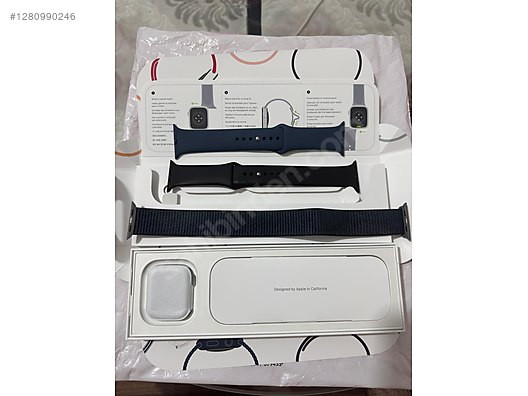 Apple Watch Series 9 - Paslanmaz Çelik Grafit Kasa 44 mm Mavi Kordon