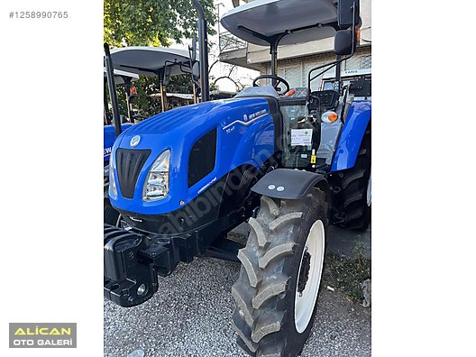 Machinery / Agricultural Machines / Tractors / New Holland / T4.75S
