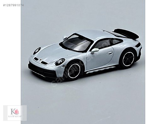 Mini GT 891 Porsche 911 Dakar Ice Gray Metallic 1/64 Model Araba