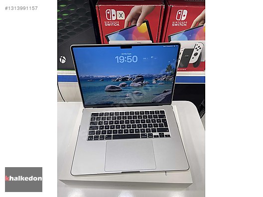 Apple Macbook / Macbook Air 15 inç M4 işlemci 24 ran 512gb ssd