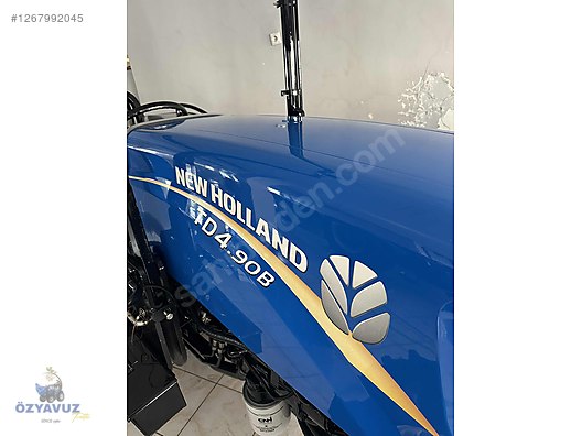 Machinery / Agricultural Machines / Tractors / New Holland / TD4.90B
